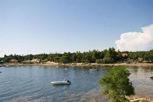 Hotel Zlatna Vala Umag Zewnętrze zdjęcie